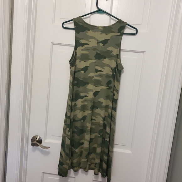 Old Navy Green Camo print Stretchy Knit Sleeveless Dress Size Small, Fun, Casual - Picture 10 of 10